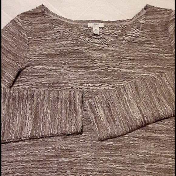 J. Jill Tops - 3/$15 🎄or FREE JJill Crinkle Ribbon Top Sophisticated Neutralmarbled design co